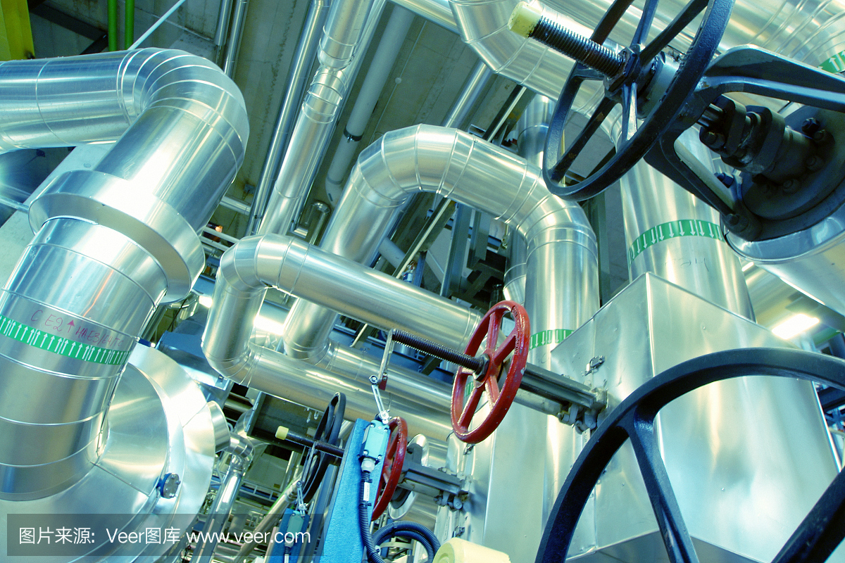 工業園區、鋼鐵管道、閥門、電纜